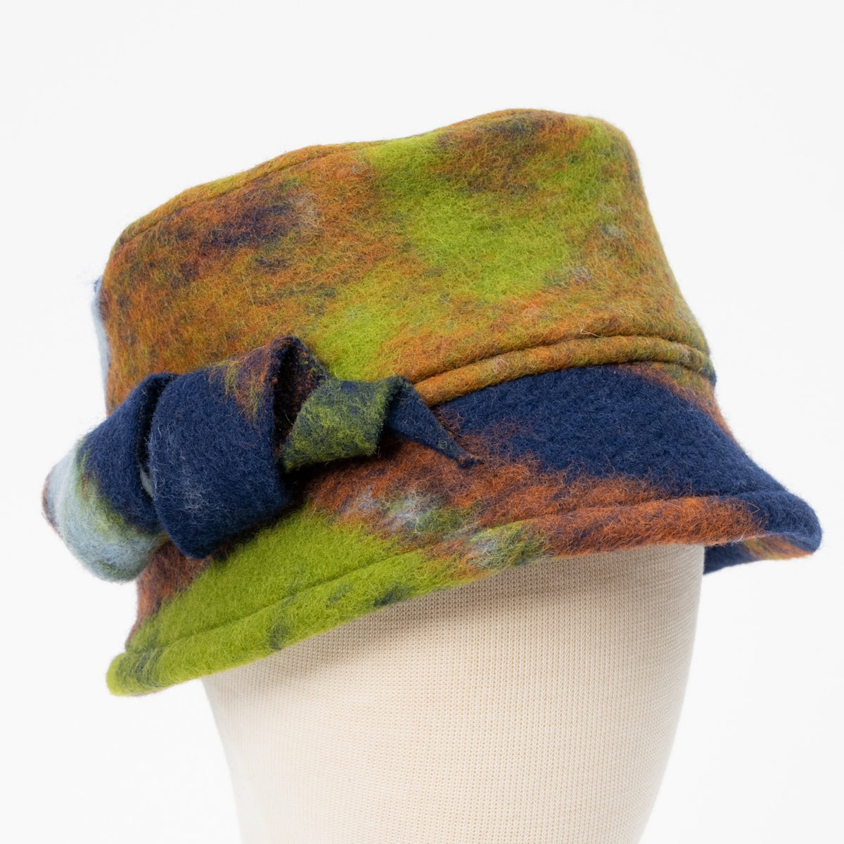 Chapeau de type bob, multicolore – l'empreinte coopérative